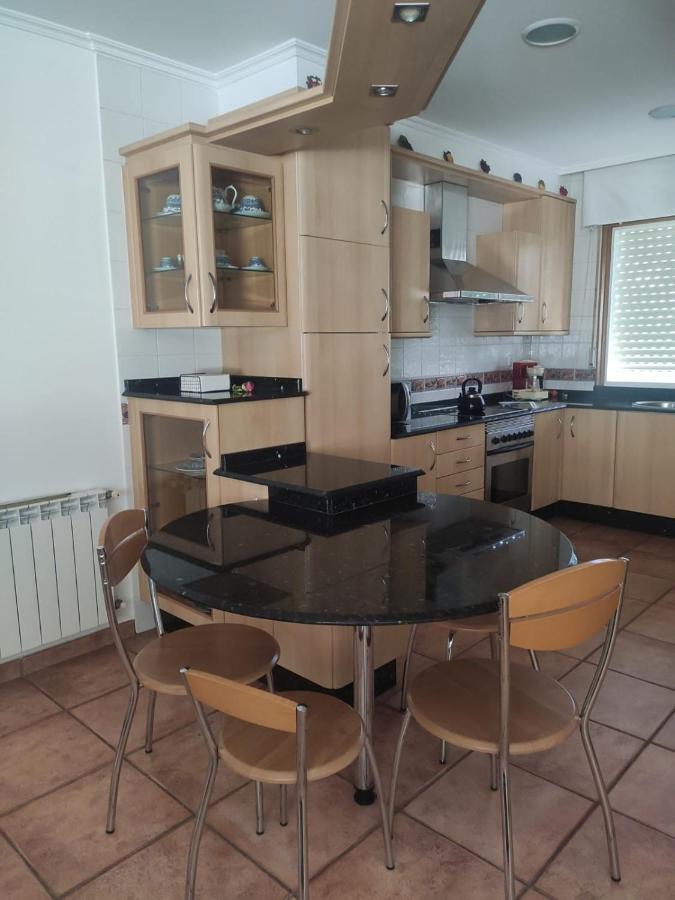 A Morada De Julia, Acogedor Apartamento En El Balcon Del Valle Minor ポンテベドラ エクステリア 写真