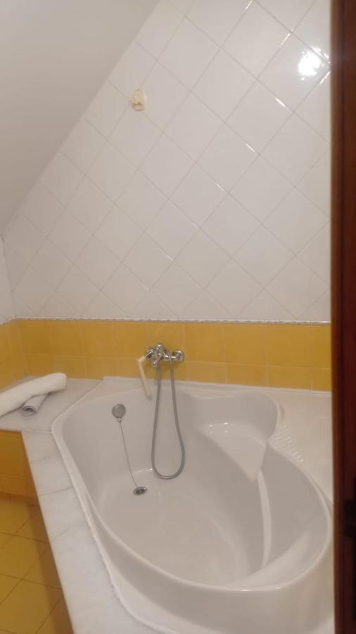 A Morada De Julia, Acogedor Apartamento En El Balcon Del Valle Minor ポンテベドラ エクステリア 写真